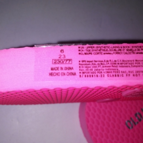 Old Navy Flip Flops‎ - Picture 6 of 6